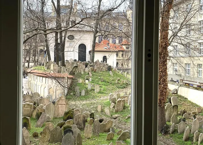 Bed and Breakfast Golem Prag